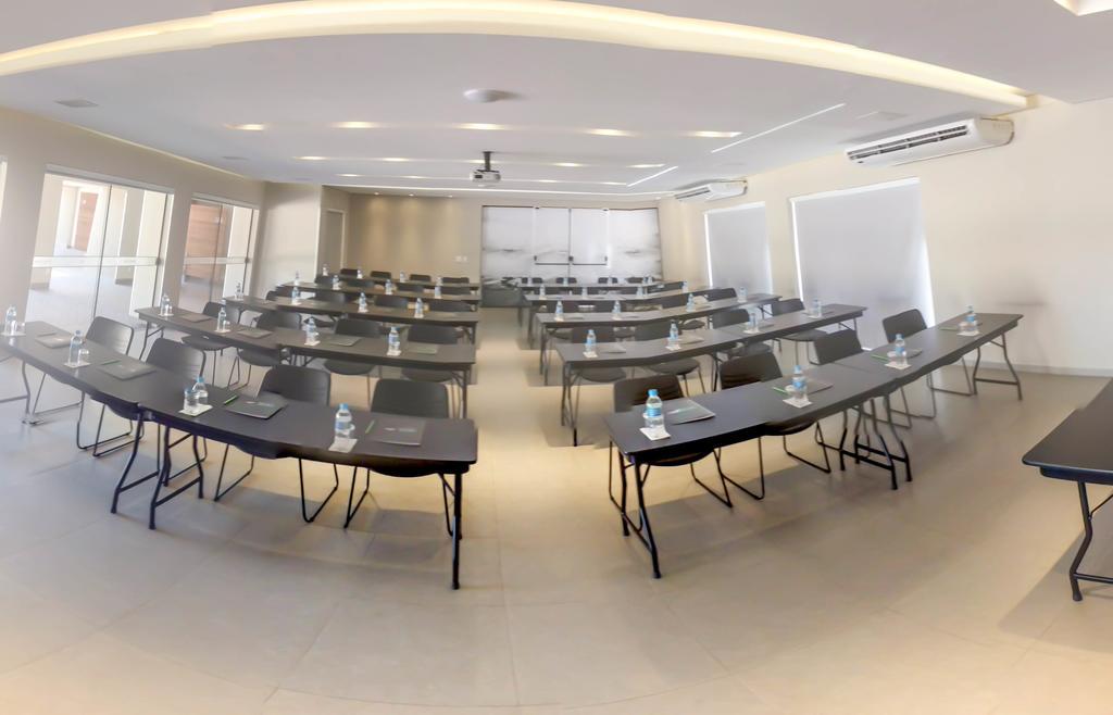 Gales Park Hotel Dourados Luaran gambar